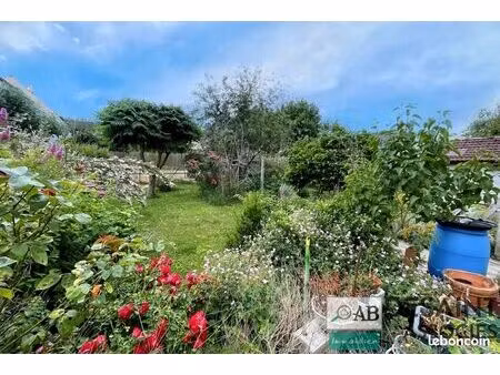 maison 5 pièces 80 m²