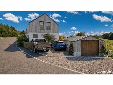 maison 5 pièces 141 m²