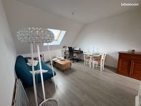 duplex t2 face à la gare