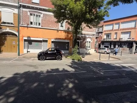 immeuble 8 pièces 395 m²