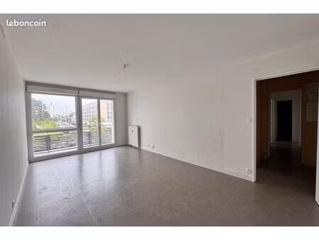 appartement 3 pièces 75 m²