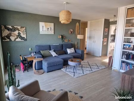 vends appartement belle vue et pas de vis à vis