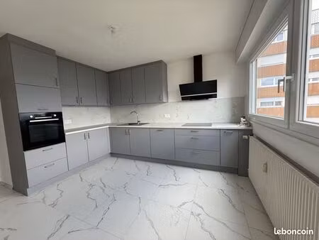 appartement 3 pièces 80 m²
