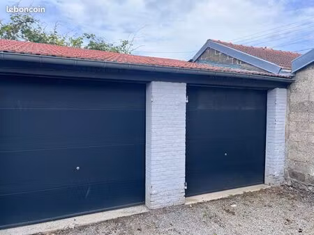 lot de garages à vendre