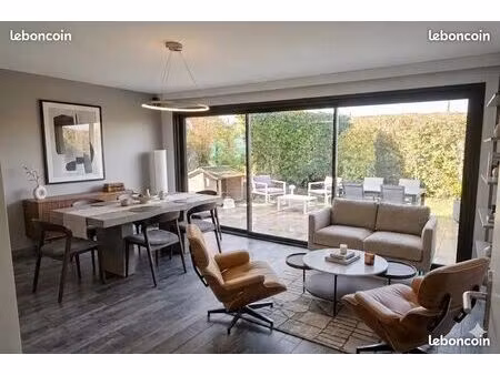 pavillon individuel plain-pied  2 garages  amiens sud