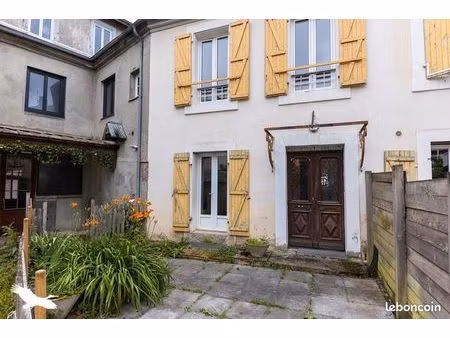 maison de ville 3 pièces 83 m²