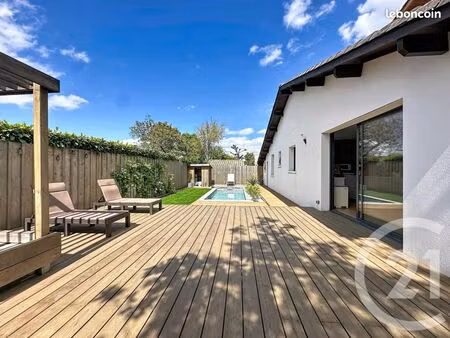 maison 5 pièces 151 m²
