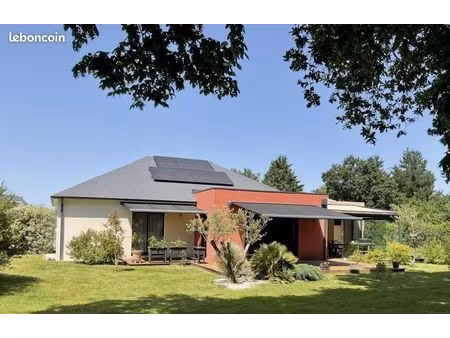 maison 5 pièces 137 m²