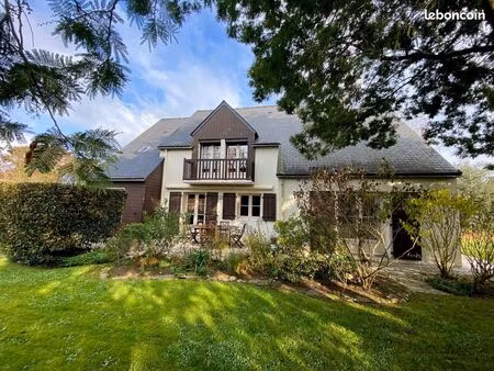 maison 6 pièces 131 m²