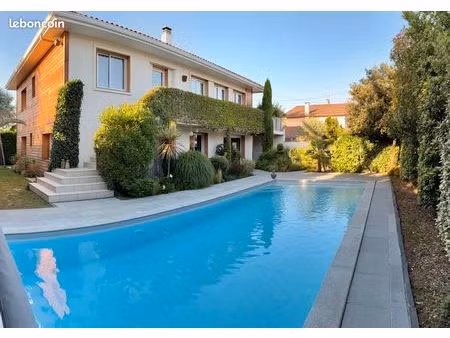 maison avec piscine tarbes