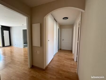 appartement 3 pièces de 67 94 m² avec terrasse  garage et cave – bischheim