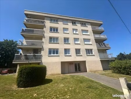 appartement 4 pièces 75 m²