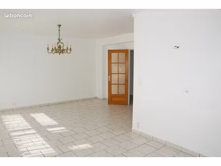 appartement 4 pièces 74 m²