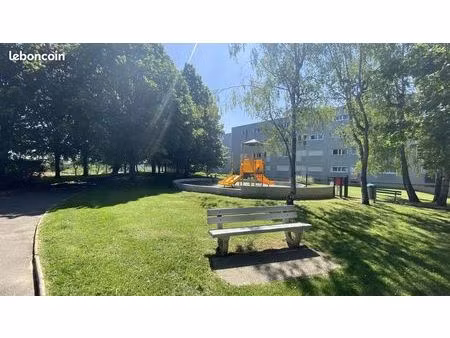 appartement 4 pièces 87 m²