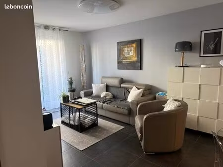 appartement f3 de standing proche gare rer