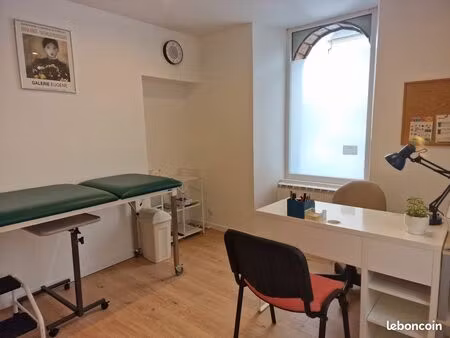 local/cabinet entièrement meublé à louer aux professionnels de santé durée courte possible