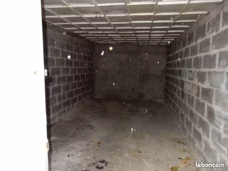 location box / garage