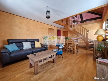 maison 6 pièces 145 m²
