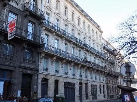 appartement 3 pièces 80 m²