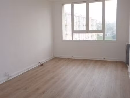 appartement refait à neuf de 51 m2 exposé sud et traversant