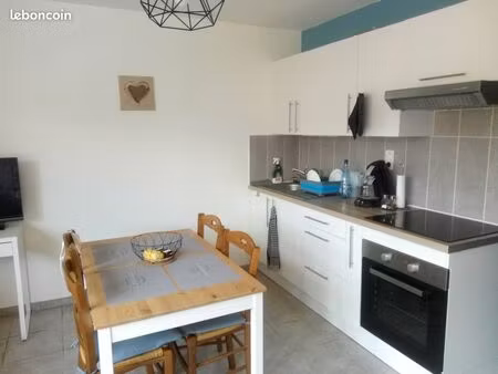 studio meuble