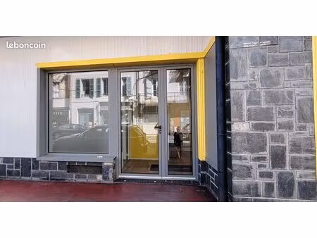 bureau/ local commercial 12m² très bonne visibilité - tarbes centre -