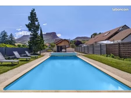 maison 5 pièces 134 m²