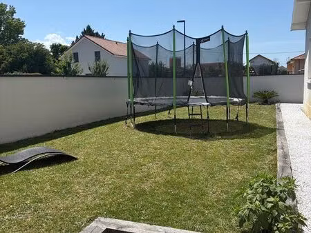 vend maison familiale