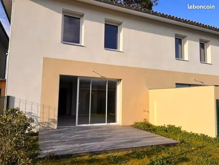 maison 4 pièces 99 m²