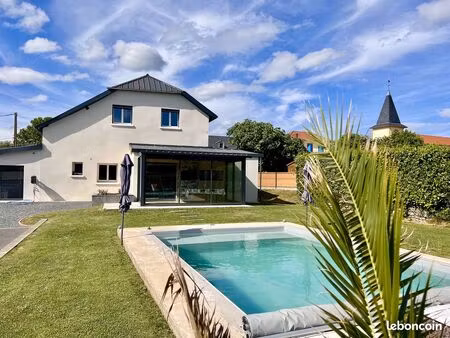 maison 5 pièces 160 m²