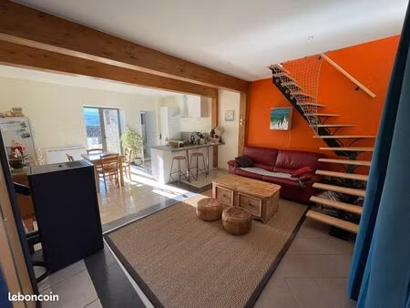 location maison yenne