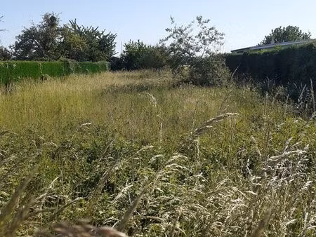terrain 1120 m² la villeneuve-en-chevrie