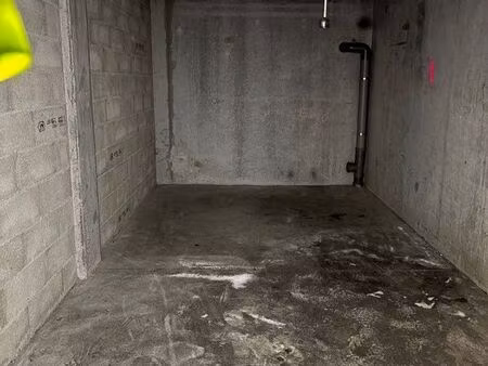 garage sous terrain 14m2