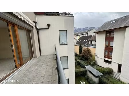 appartement 4 pièces 95 m²
