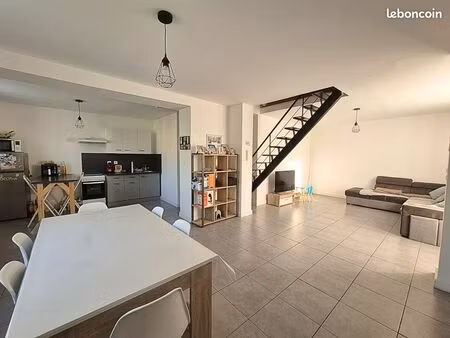 maison 2 pièces 85 m²