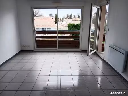 600 appartement 46m² 2 pieces