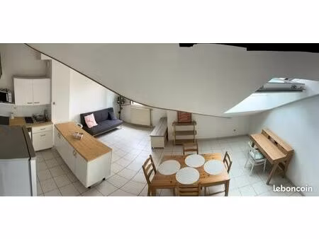 ? charmant t1 avec mezzanine – 31 m² – 6ᵉ et dernier étage – chambéry carré curial
