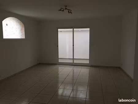 appart t3 duplex en fond de cour centre ville