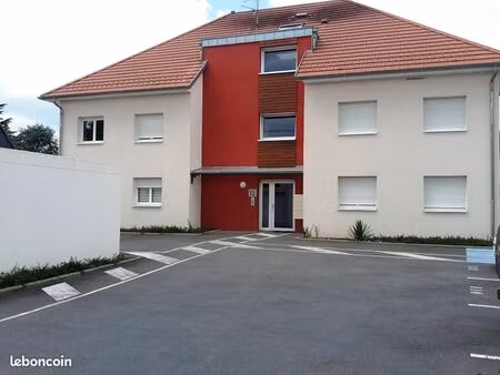 f2 45m²carrez-balcon vu espace vert+garage+grenier