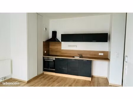appartement t2 avec terrasse et parking – lille lomme