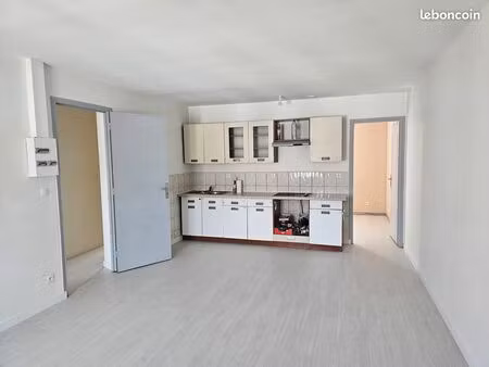 appartement f3 à hellemmes-lille (59260)
