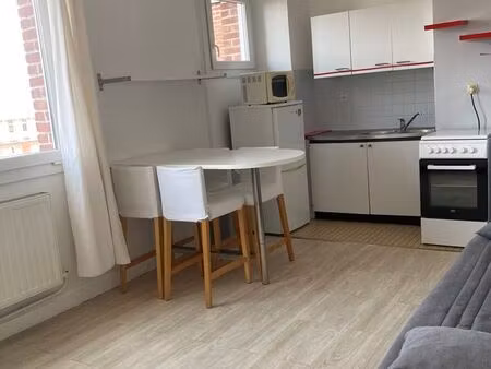 superbe t2 lille catho meublé 38 m2 parking privé