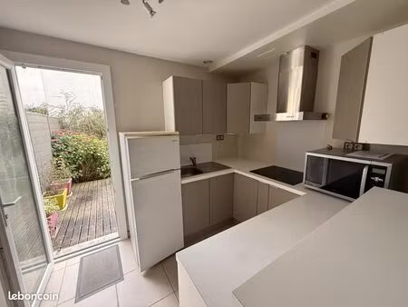 maison 2 pièces 32 m²