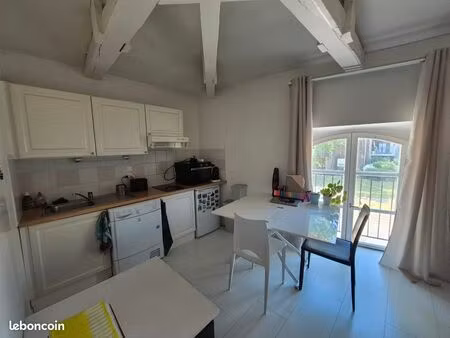 joli studio meublé pessac centre