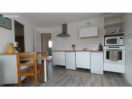 séné bourg (56) loue meublé étudiant - appartement 2 pièces très lumineux - 33 m2 - 490 ch