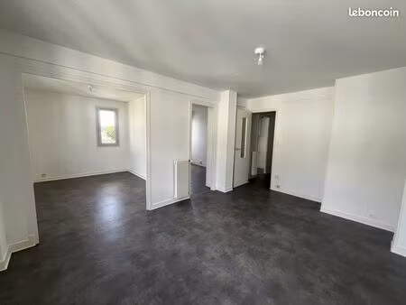 t4 67 m² - rénové et lumineux - résidence sécurisée