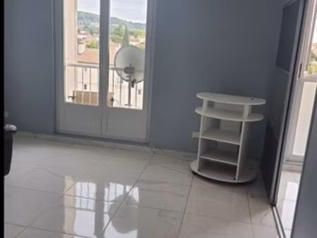 appartement t4