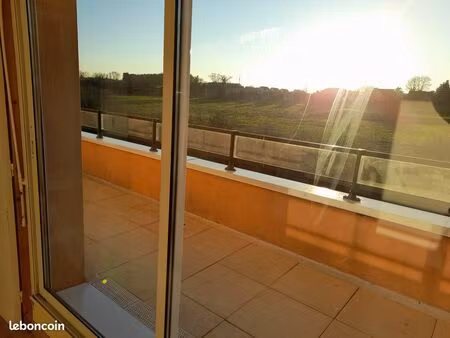 location t2 vannes proche port