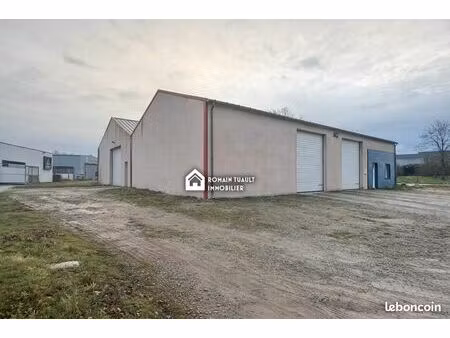 local 445 m² château-gontier-sur-mayenne