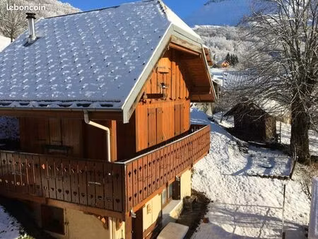 chalet avec garage fermé